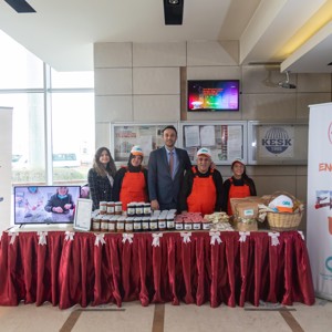 Çankırı Bakım Rehabilitasyon ve Aile Danışma Merkezi Aile ve Sosyal Hizmetler Bakanlığında Ürün Standı Açtı - fotoğraf 5