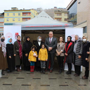 8 Mart Dünya Kadınlar Günü Programı Kapsamında Pazar Yeri Kuruldu - fotoğraf 11