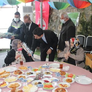 Kadınlar Günü Çeşitli Programlarla Kutlandı  - fotoğraf 8