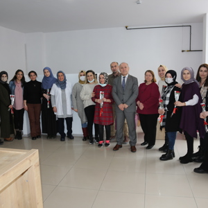 Kadınlar Günü Çeşitli Programlarla Kutlandı  - fotoğraf 3
