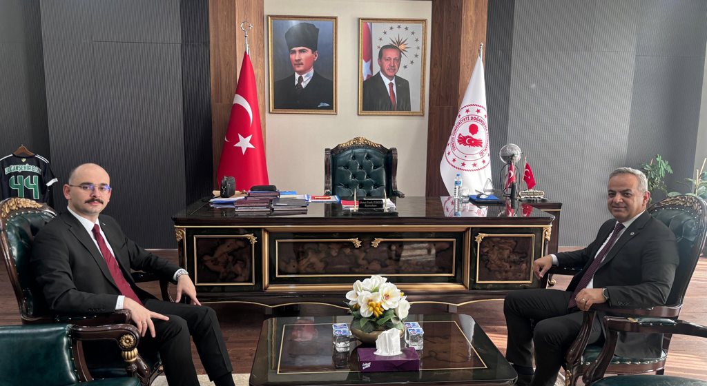 İl Müdürümüz Sayın Ömer Faruk ERGÜN Doğanşehir Kaymakamımız Sayın Ahmet Fatih SUNGUR'a ziyaret gerçekleştirdi