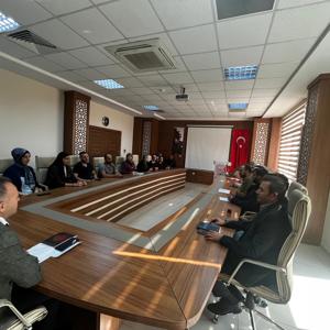 Hizmet Süreçlerine Yönelik Değerlendirme Toplantısı Gerçekleştirildi - fotoğraf 2