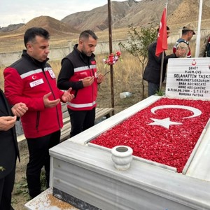 Şehit Selahattin Taşkın’ın Babası Necati Taşkın’ın Cenaze Törenine Katılım Sağladık. - fotoğraf 1