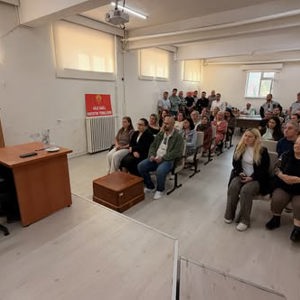 İl Müdürümüz Sayın Can Kayhan Özok, İl Müdürlüğü hizmet binamızda görev yapan çalışma arkadaşlarımızla kapsamlı bir değerlendirme ve istişare toplantısı gerçekleştirdi. - fotoğraf 1