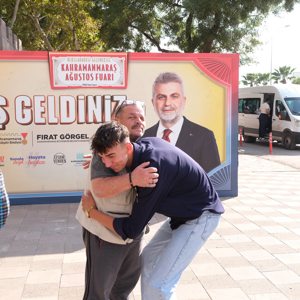 Kuşaklararası Buluşma: “İyilik Var” Projesiyle Gençler ve Büyükler Atatürk Parkı’nda Yürüdü - fotoğraf 1