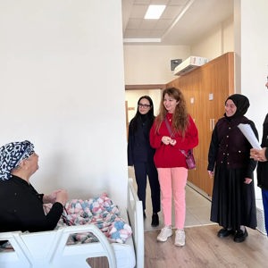 Büyüklerimizin Sağlığı ve Mutluluğu İçin Anlamlı Ziyaret - fotoğraf 5