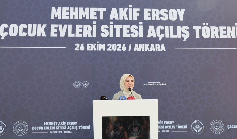 Bakanımız Mahinur Özdemir Göktaş, Mehmet Akif Ersoy Çocuk Evleri Sitesi'nin açılış töreninde konuştu: