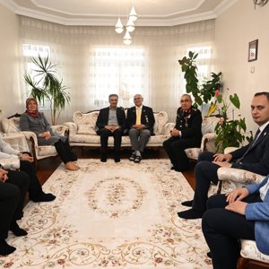Kıbrıs Gazisi Ferit Işık’a Vefa Ziyareti - fotoğraf 1