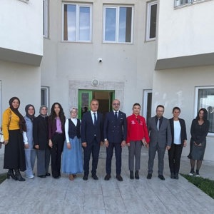  Çocuk Evlerimize Ziyaret. - fotoğraf 1