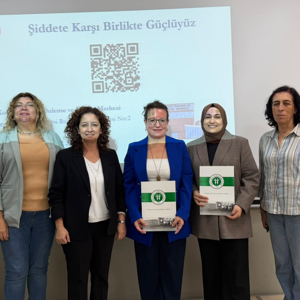 Üniversite Öğrencilerine Kadına Yönelik Şiddetle Mücadele Farkındalık Eğitimleri Gerçekleştirildi - fotoğraf 1