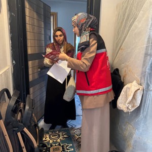 Turgutlu’da Yeni Ebeveynlere Bebek Bakım Çantaları Teslim Edildi - fotoğraf 2
