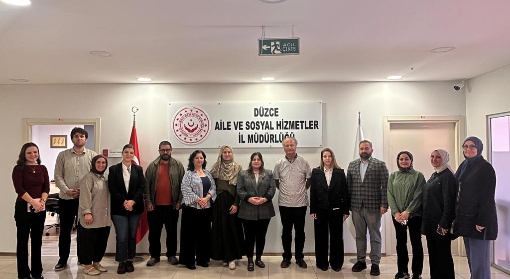 AEP Eğiticilerine Yönelik “Aile Eğitimlerinde Gelişimsel Yaklaşım ve Aile Yaşam Döngüsü” Eğitimi Düzenlendi.