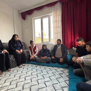 Şehidimiz Piyade Uzman Çavuş Mustafa Aslan’ın Kıymetli Ailesine Vefa Ziyareti - fotoğraf 1