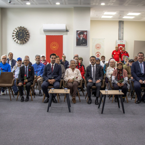 Valimiz Sayın İlhami Aktaş Dünya Yaşlılar Günü’nde Huzurevlerimizi Ziyaret Etti - fotoğraf 1
