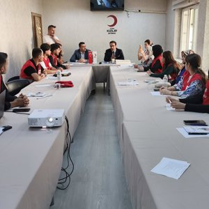 Kızılay Personeli ve Gönüllülerine Psikolojik İlk Yardım Eğitimi Verildi - fotoğraf 3