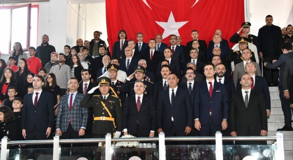 İl Müdürümüz ve Gazilerimiz Cumhuriyetimizin 103. Yıl Coşkusuna Ortak Oldu