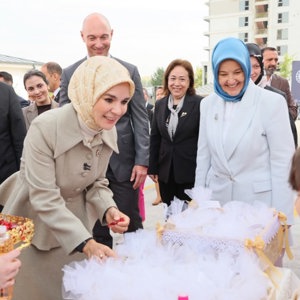 Bakanımız Mahinur Özdemir Göktaş, Mehmet Akif Ersoy Çocuk Evleri Sitesi'nin açılış töreninde konuştu: - fotoğraf 5