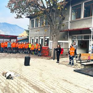 ŞÖNİM Hizmetleri ve 6284 Sayılı Kanun Kapsamında Sunulan Koruyucu ve Önleyici Tedbirler Eğitimi - fotoğraf 2