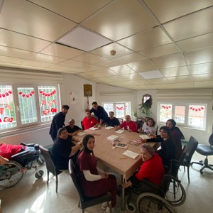Uluborlu İbrahim Etem Erbil Bakım, Rehabilitasyon ve Aile Danışma Merkezimizde Cumhuriyet Coşkusu! ❤️ - fotoğraf 10