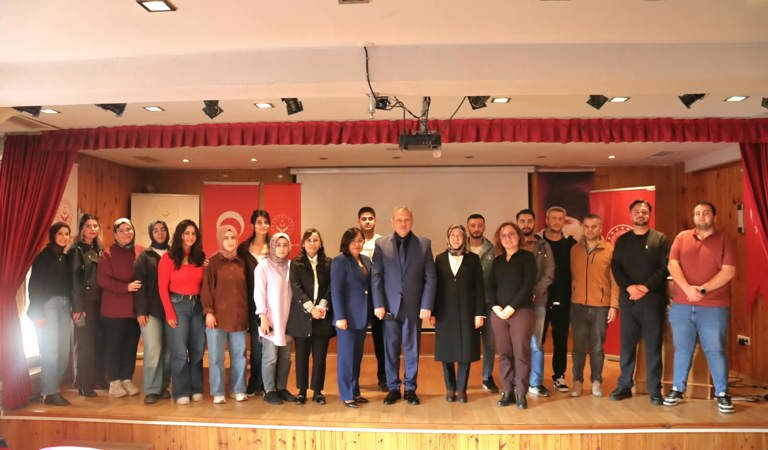 Göreve Yeni Başlayan Bakım Personellerine Yönelik Eğitim Programı Düzenlendi.