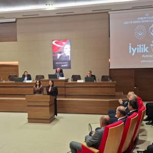 📍 ÇORUM VALİLİĞİ İL KOORDİNASYON TOPLANTISI’NDA “İYİLİK VAR” GÖNÜLLÜLÜK PLATFORMU TANITILDI - fotoğraf 4