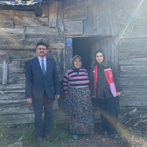  OSMANCIK’TA YAŞLI VE ENGELLİ AİLELERE YÖNELİK HANE ZİYARETLERİ DEVAM EDİYOR - fotoğraf 1
