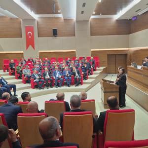 📍 ÇORUM VALİLİĞİ İL KOORDİNASYON TOPLANTISI’NDA “İYİLİK VAR” GÖNÜLLÜLÜK PLATFORMU TANITILDI - fotoğraf 9