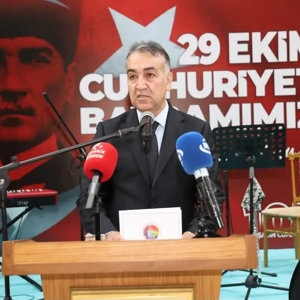 Cumhuriyetimizin 103. Yılında Cumhuriyet Bayramı Kabul Töreni Düzenlendi - fotoğraf 1