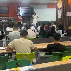 Haliliye SHM’den Öğrencilere Rol Model Kadınlar ile Söyleşi Programı - fotoğraf 3
