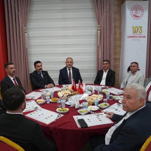 CUMHURİYETİMİZİN 103. YIL DÖNÜMÜ ŞIRNAK’TA COŞKU VE GURURLA KUTLANDI - fotoğraf 9