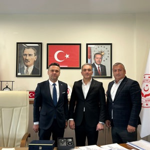 ÖZ SAĞLIK-İŞ SENDİKASI’NDAN İL MÜDÜRÜMÜZ CEMAL KESKİN’E HAYIRLI OLSUN ZİYARETİ - fotoğraf 1