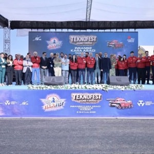 TEKNOFEST Mardin’de İnsansız Kara Aracı Yarışması Başladı - fotoğraf 1