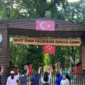  Doğa İle İçiçe Bir Kamp  - fotoğraf 1