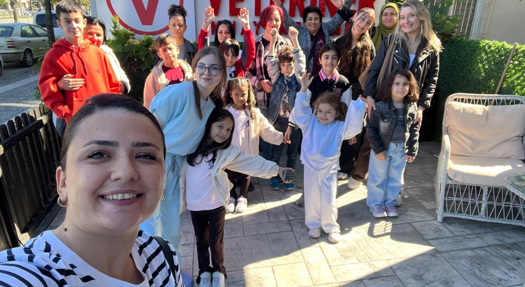 Çocuklar Hayvan Sevgisi İçin Bir Araya Geldi