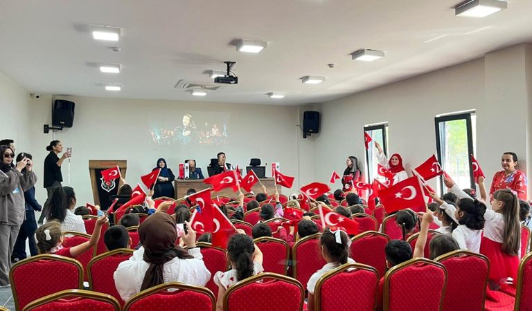 Çocuk ve Vatan Kahramanları Buluşması Gerçekleştirildi