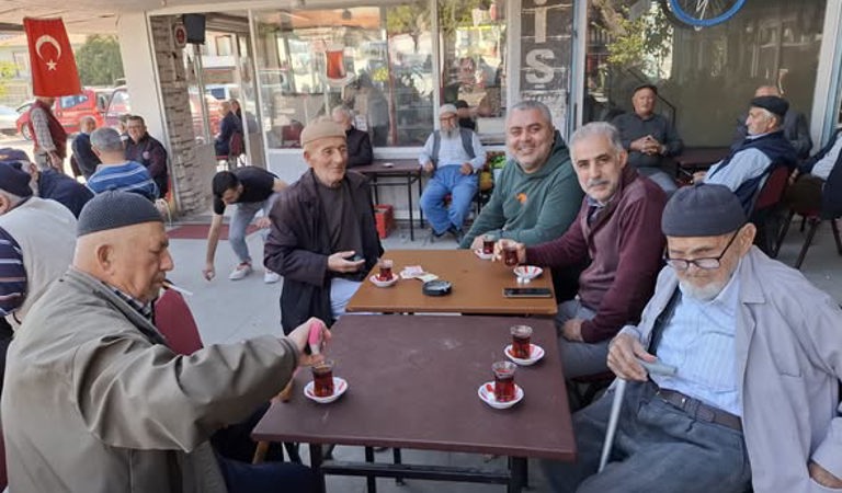 Soma SOSEV Huzurevi Sakinleriyle Cami ve Köy Kahvesi Ziyareti Gerçekleştirildi