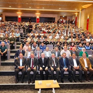  "İrade Bizim, Demokrasi Bizim" Konferansı Yoğun Katılımla Gerçekleştirildi - fotoğraf 1