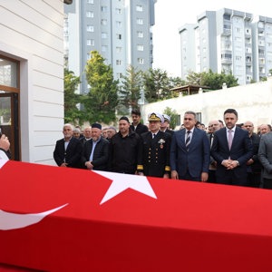 Kıbrıs Gazimizi Son Yolculuğuna Uğurladık - fotoğraf 2