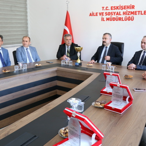 Eskişehir İl Müdürlüğü Kadın Voleybol Takımımızdan Büyük Başarı - fotoğraf 4
