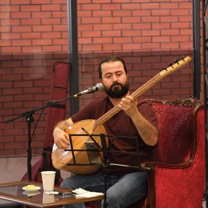 Huzurevi Sakinlerimiz Kahramanmaras Kalesi’nde Canli Muzik Esliginde Keyifli Bir Gun Gecirdi - fotoğraf 4
