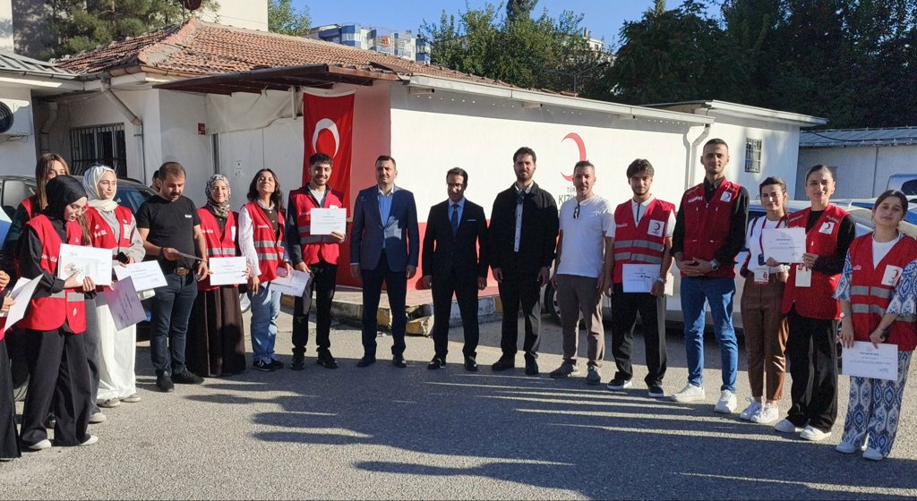 Kızılay Personeli ve Gönüllülerine Psikolojik İlk Yardım Eğitimi Verildi