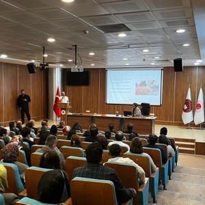 Adıyaman Adliyesi Personeline Koruyucu Aile Hizmetleri Eğitimi Gerçekleştirdik - fotoğraf 3
