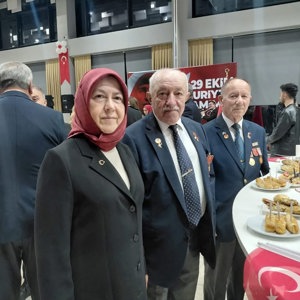 Cumhuriyetimizin 103. Yılında Cumhuriyet Bayramı Kabul Töreni Düzenlendi - fotoğraf 11