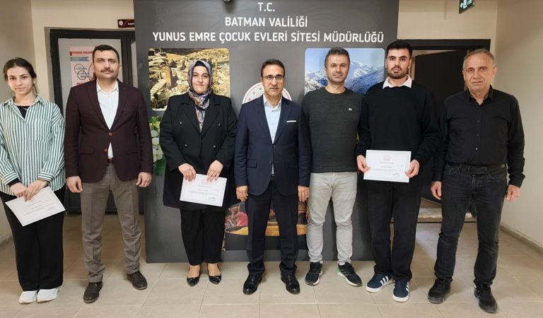 Özverili Çalışmalarıyla Örnek Olan Bakım Personelimize Teşekkür Belgesi Takdim Edildi