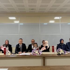 Düzce’de Koruyucu Aile Hizmeti Değerlendirme Toplantısı ve Çocuk-Aile Buluşmaları Programı Gerçekleştirildi. - fotoğraf 6
