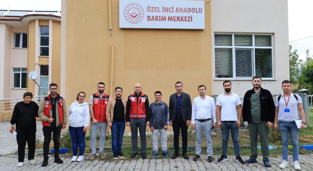 İl Müdürümüz Sayın Abdulhalim Ünalan, Özel Erzincan İnci Anadolu Bakım Merkezini ziyaret ederek inceleme ve denetimlerde bulundu.