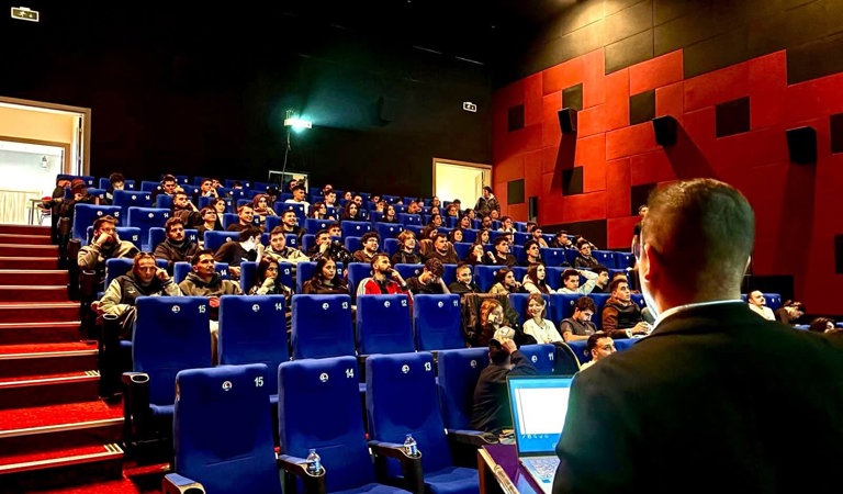 Saygılı Yaşam ve Güvenli İlişkiler” Semineri Gerçekleştirildi