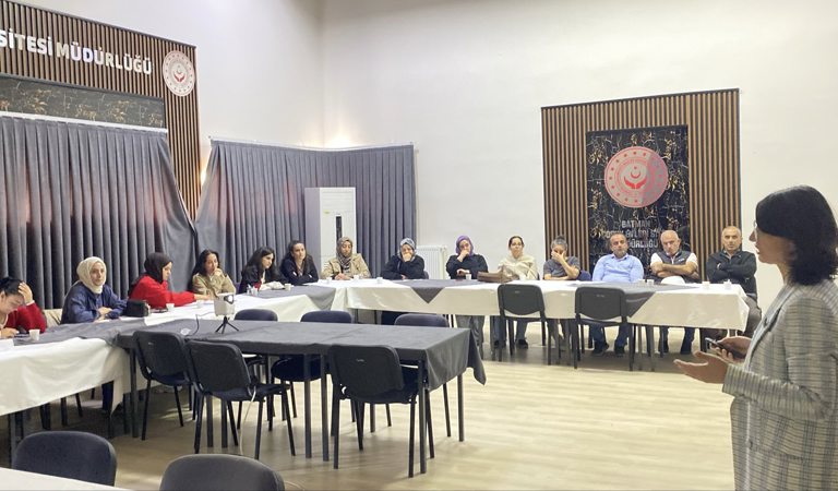 “Enfeksiyon Hastalıkları ve Enfeksiyondan Korunma” konulu eğitim