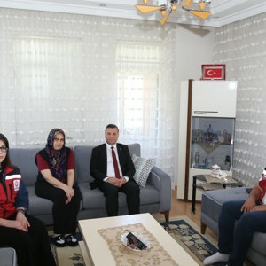 ŞEHİT AİLELERİMİZ, DEVLETİMİZİN EN KIYMETLİ EMANETİDİR - fotoğraf 2