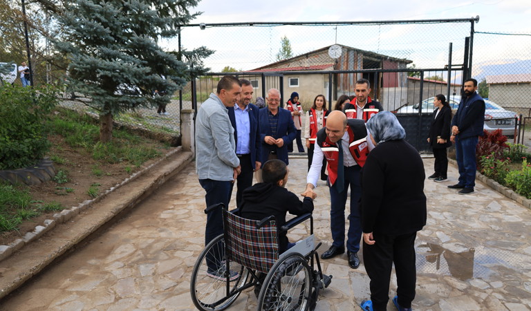 İl Müdürümüz Sayın Abdulhalim Ünalan, Özel Can 24 Bakım Merkezini ziyaret ederek inceleme ve denetimlerde bulundu.